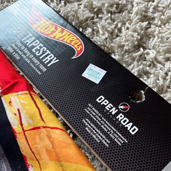 New Hot Wheels Tapestry Wall Decor - Picture 10 of 10